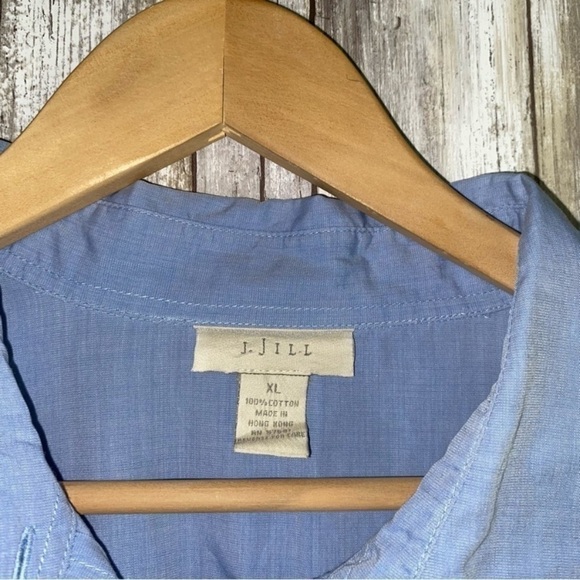 J. Jill Blue Pocket Button Down - Picture 4 of 4